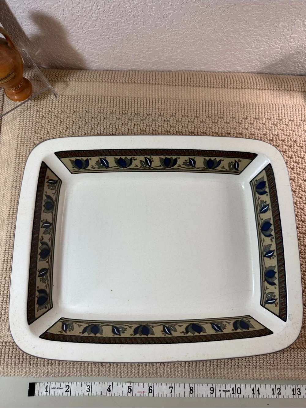 Mikasa Intaglio Arabella Serving Platter Blue Floral Stoneware